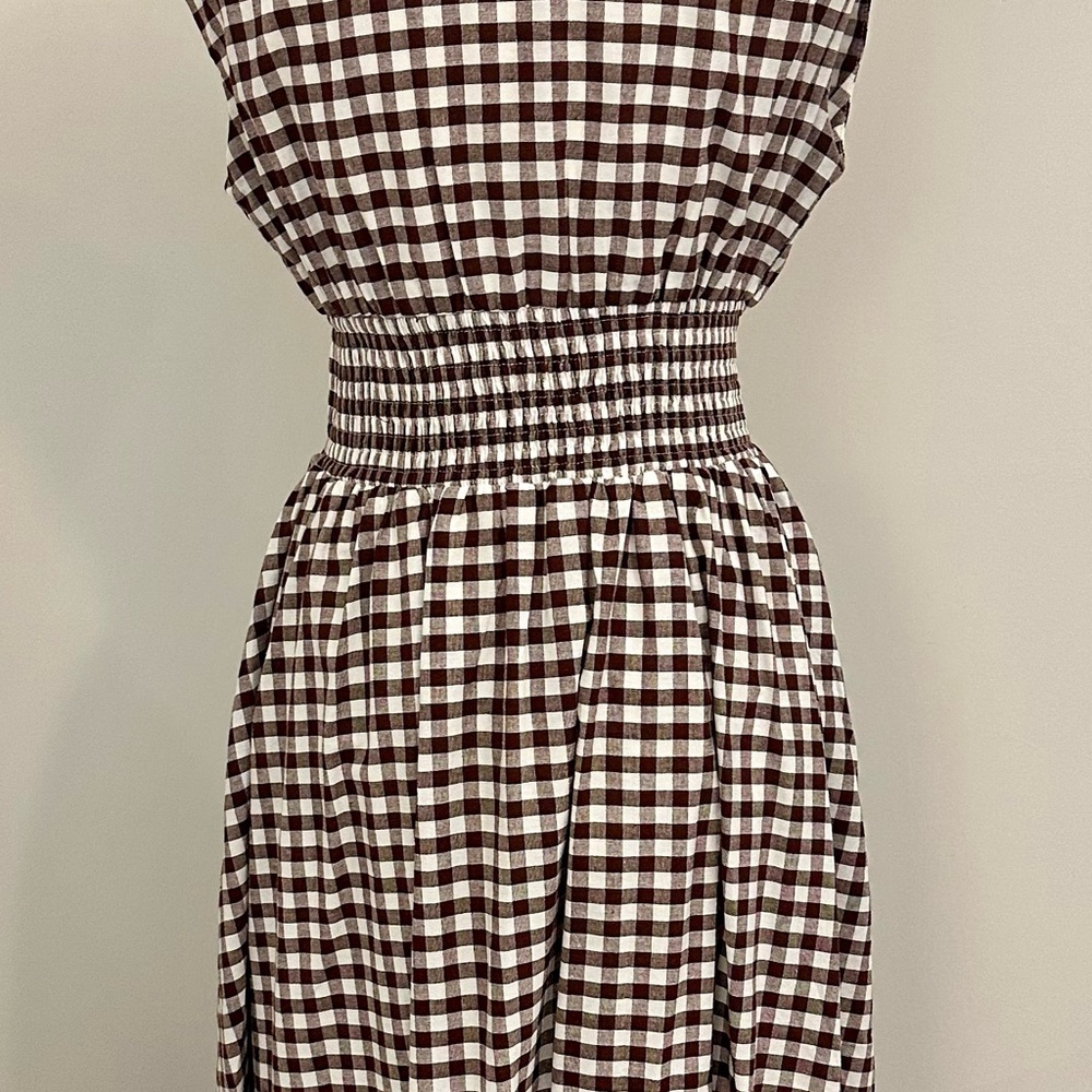Classic Brown and White Gingham Dress - Picture 3 of 3